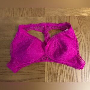 NWT VS Lacy Bralette MEDIUM